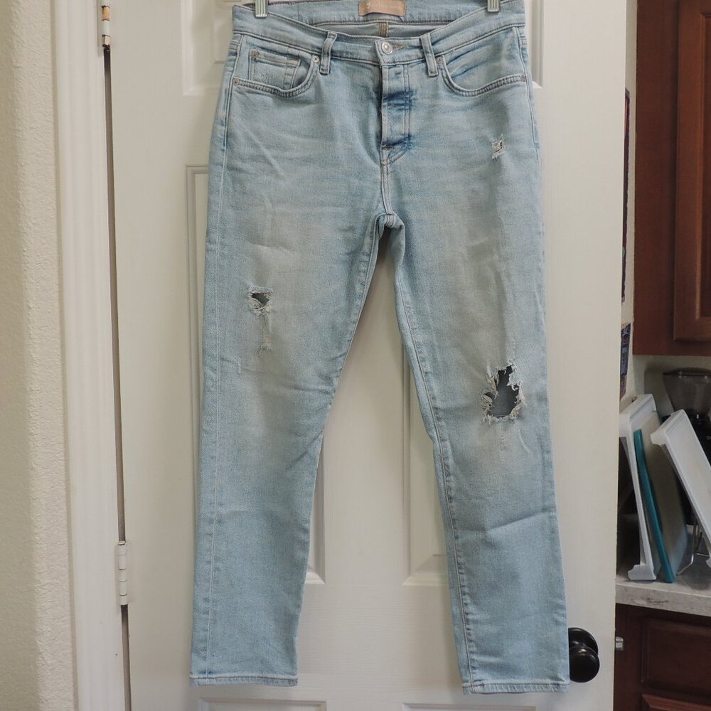 7 for all Mankind Josefina Jeans Distressed Light Wash Size 27